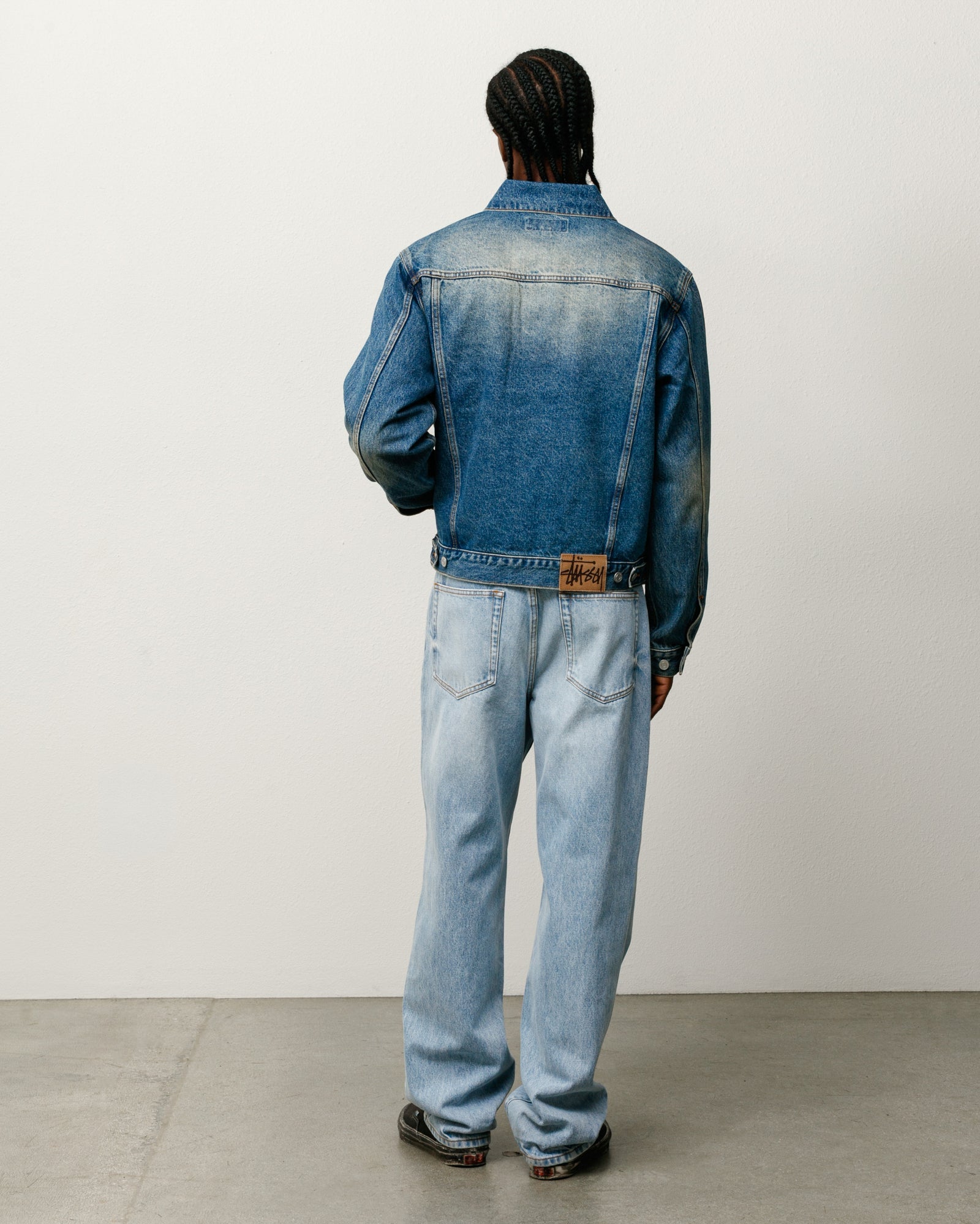 NEW CLASSIC JEAN DENIM